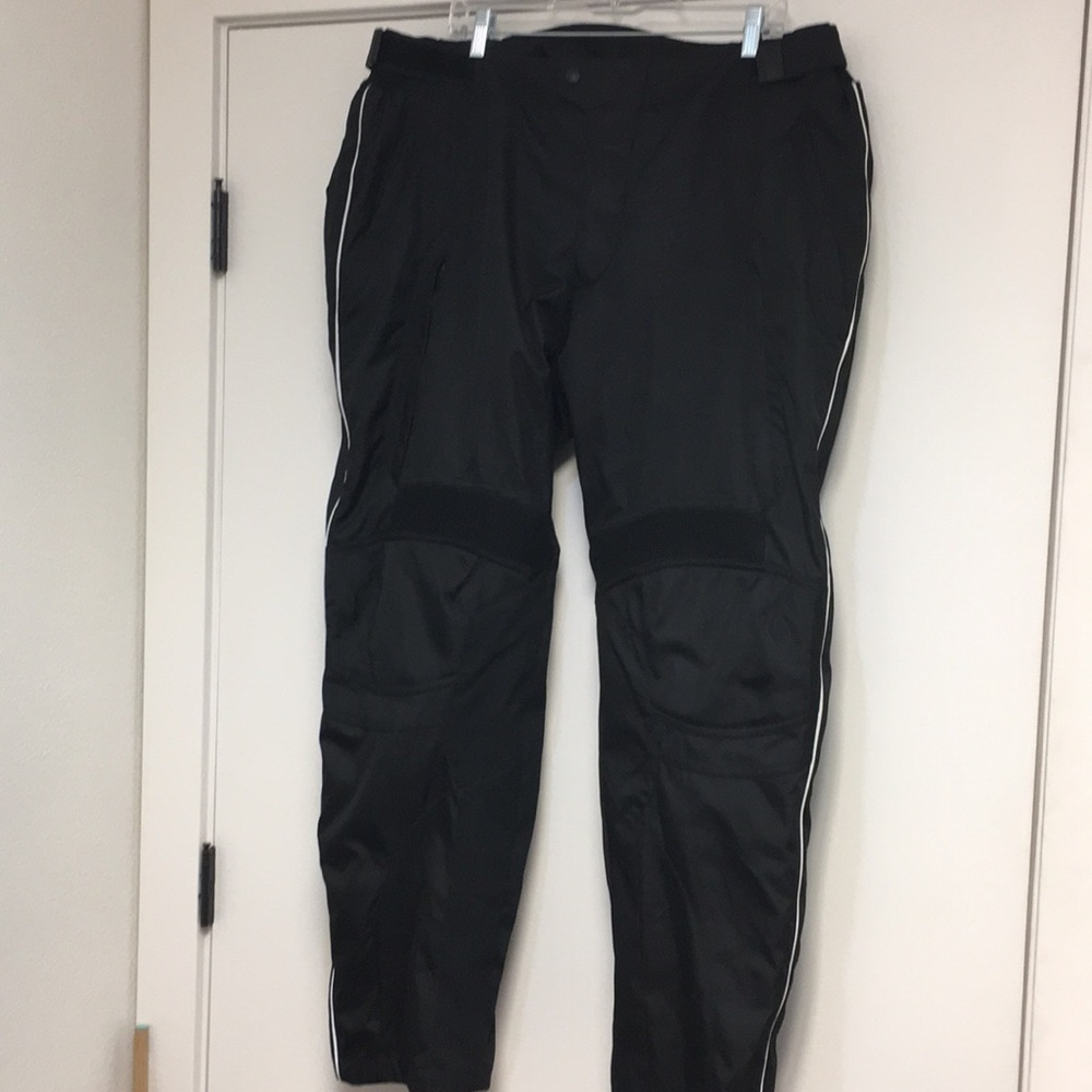 Tourmaster Men’s Textile Overpant Size XXL w/armor